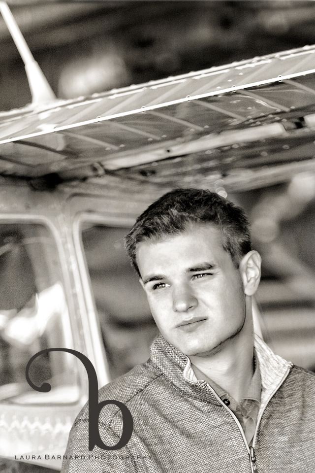 Senior portrait session, photo 8.
